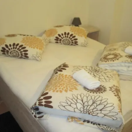 Dubrovnik Karla Hostel *